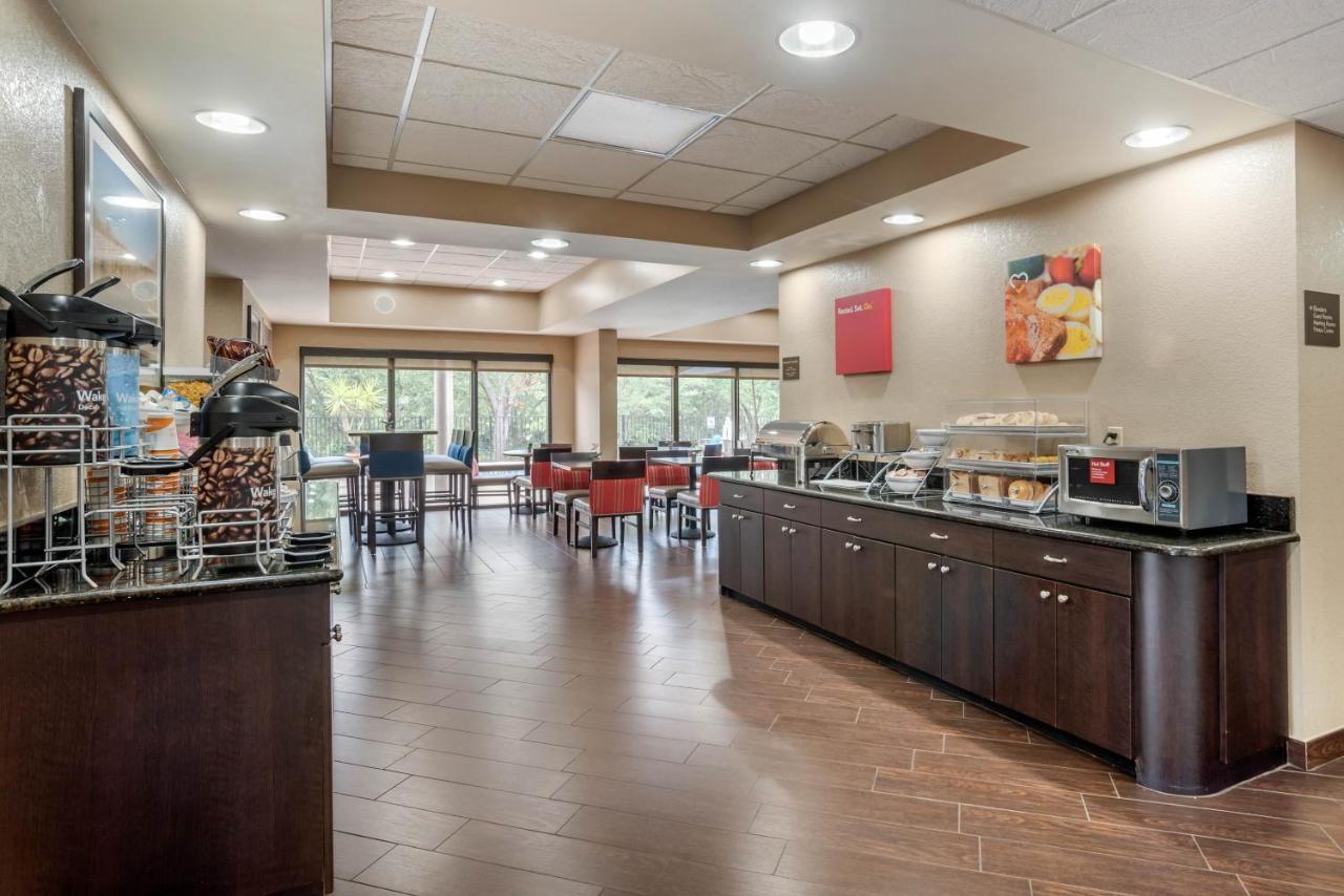 Comfort Suites Tallahassee Capitol - University Area Exteriér fotografie