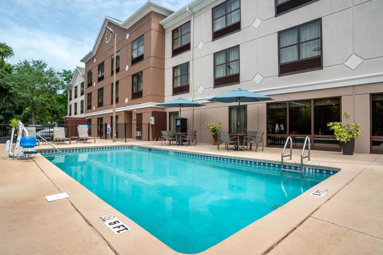 Comfort Suites Tallahassee Capitol - University Area Exteriér fotografie