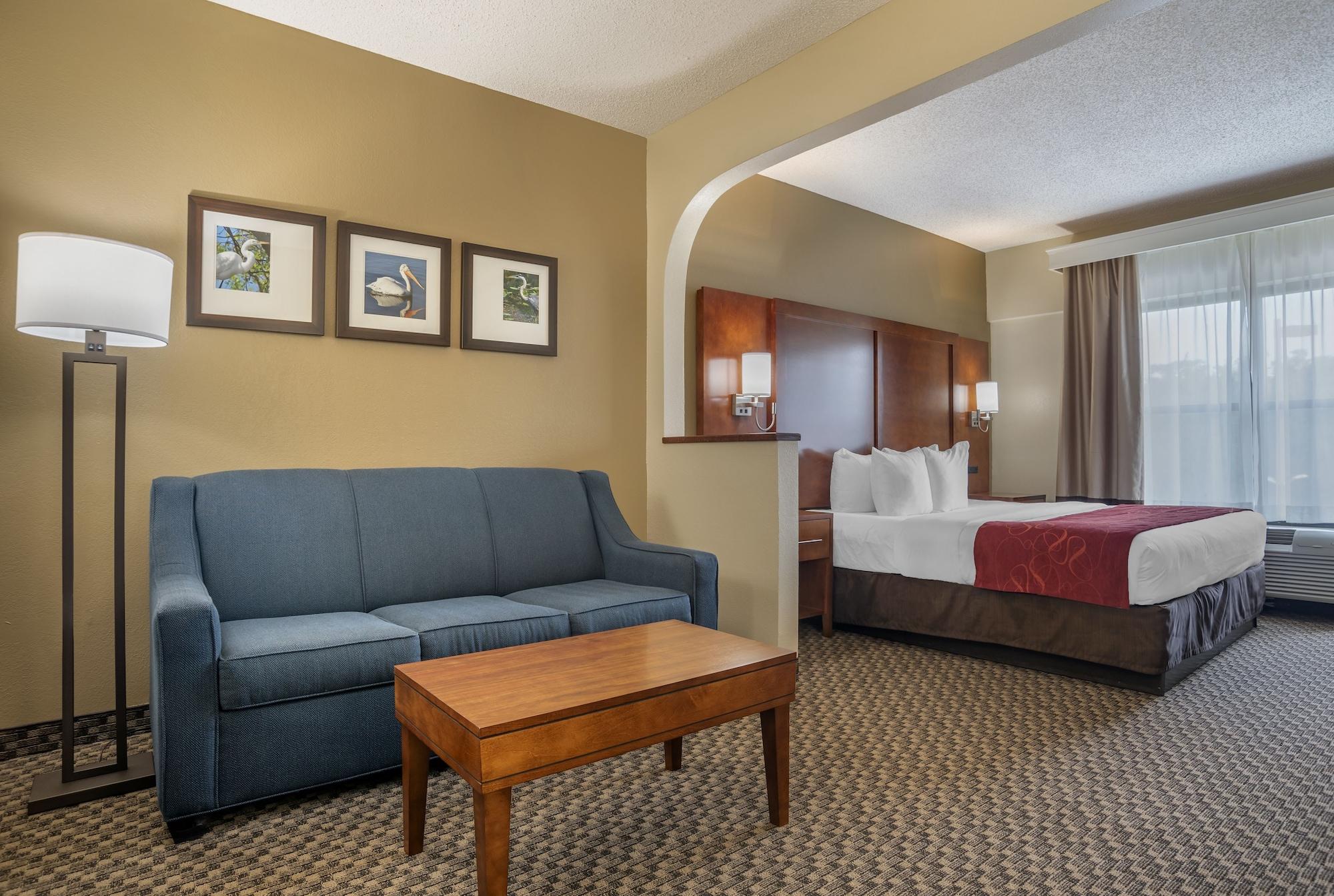 Comfort Suites Tallahassee Capitol - University Area Exteriér fotografie